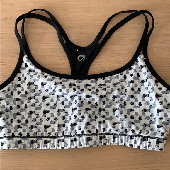Gap Body Sports Bras Reversible size Small - Picture 3 of 5